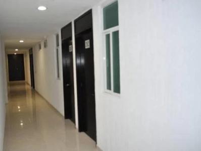 The Lit 13 - 9