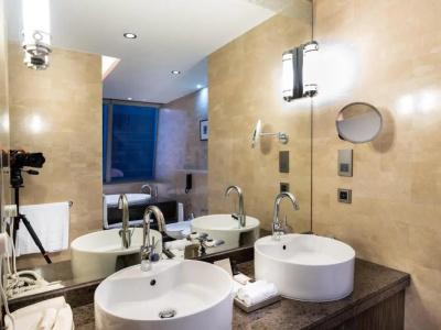 City Centre Rotana - 95