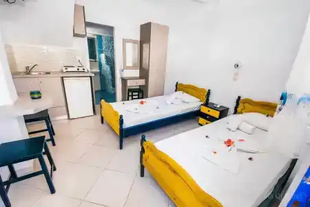Honeymoon Beach Studios - 4
