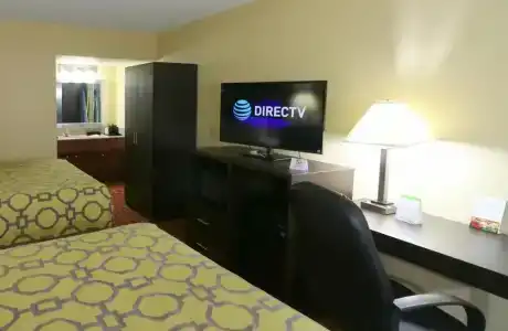 Baymont by Wyndham Pigeon Forge - 22