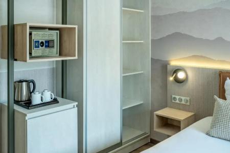 Hôtel La Solitude - 77