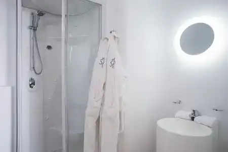 Santorini Princess Presidential Suites - 8