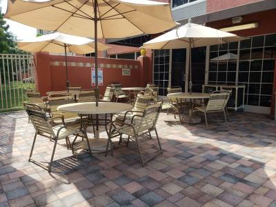 Quality Inn & Suites Near the Theme Parks - 20