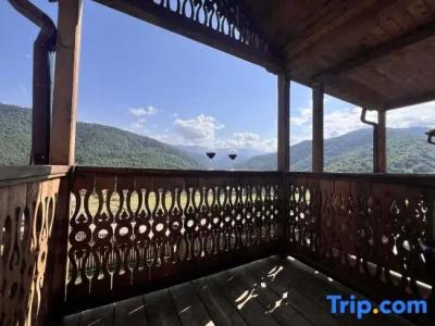 Motives Inn - 162