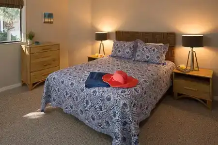 Hibiscus Oceanfront - 48