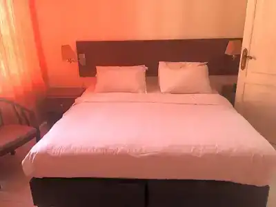 Zaina Plaza - 105