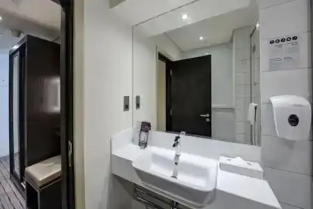 Premier Inn Dubai Ibn Battuta Mall - 15