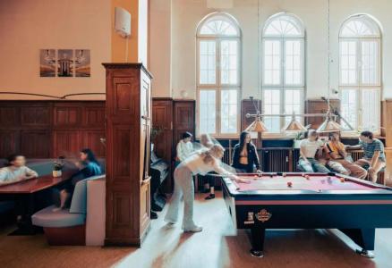 Three Little Pigs Hostel - Your Berlin Castle - 10