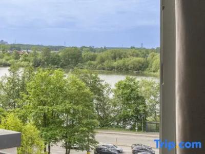 Plaza Schwerin; Sure Collection By Best Western - 194