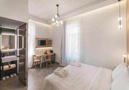 Epavli Boutique - 33