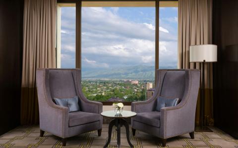 Hilton - 24
