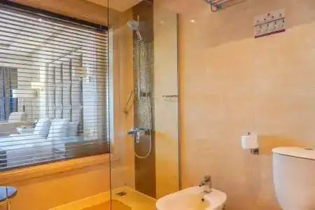 Charmillion Club Resort - 9