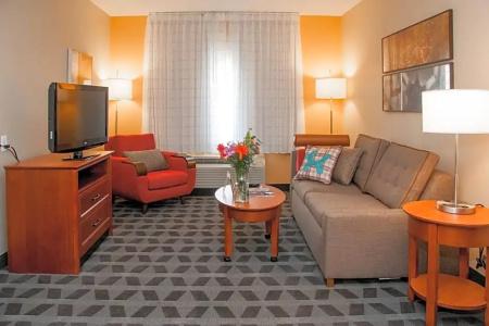 TownePlace Suites by Marriott South - 72