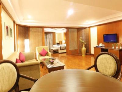 Golden Tulip Jaipur - 39