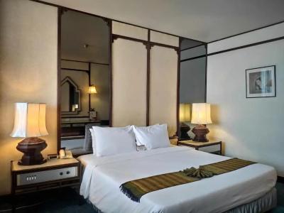 Chiang Mai Orchid - 115