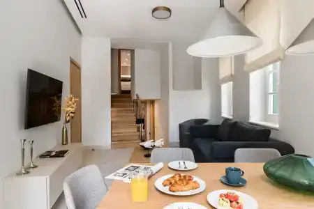 New York Luxury Suites - 20