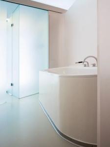 Greulich Design & Boutique - 41