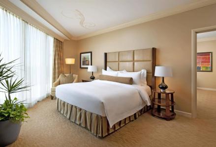 The St. Regis Houston - 11