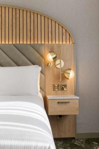 DoubleTree by Hilton Bristol North - 39