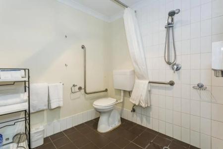 Perth Ascot Central Apartment - 8