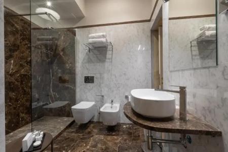 Donati Luxury Tower Suites - 110