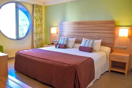Riviera Beac- Adults Recomended - 42