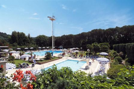 Country Club - 15