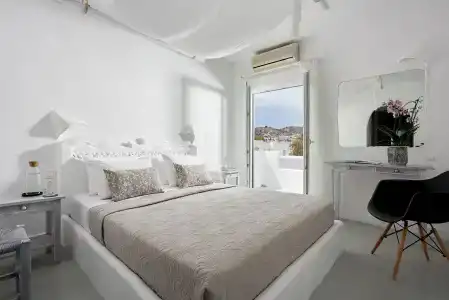 Milos - 37