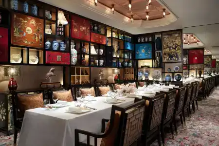 The Ritz-Carlton Osaka - 10