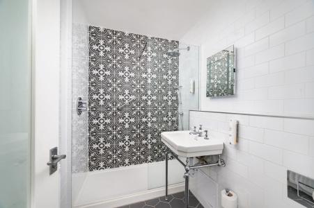 Newcastle Jesmond - 8