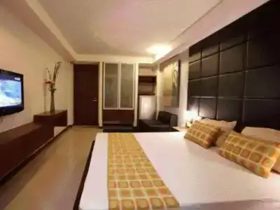 The Bangkok Cha Cha Suite - 21