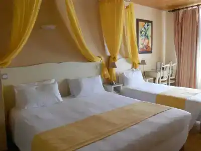 Hôtel Le Médiéval - 23