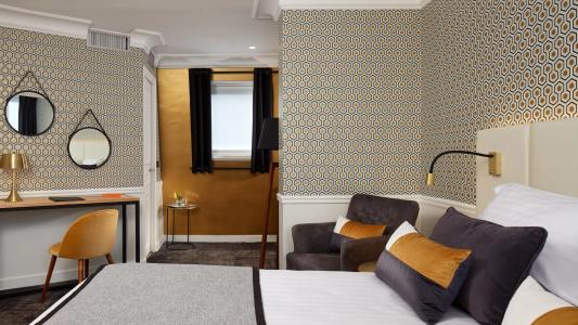 Hôtel le Royal Rive Gauche - 93