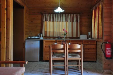 Sandy's Studios & Log-Villas - 53