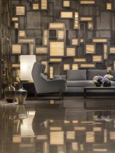 Four Seasons Bengaluru At Embassy One - 24