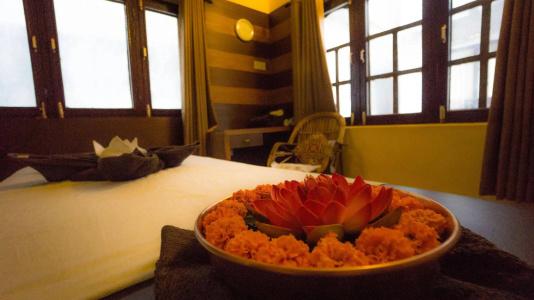 Middle Path & Spa - 10