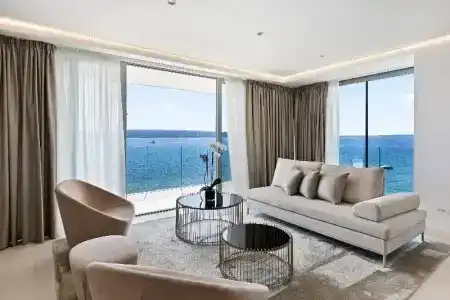 Luxury Amabilis - 130