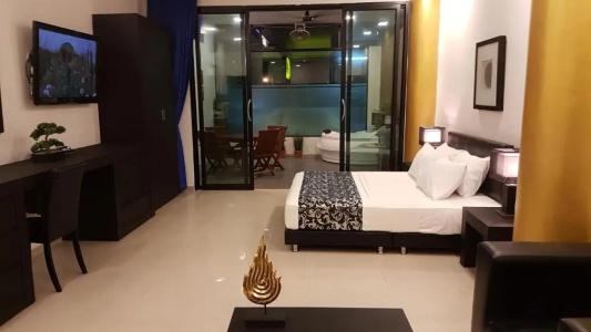 East Suites - 92