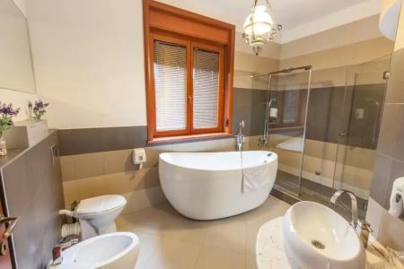 The Belgrade Hills Rooms and Suites - 10