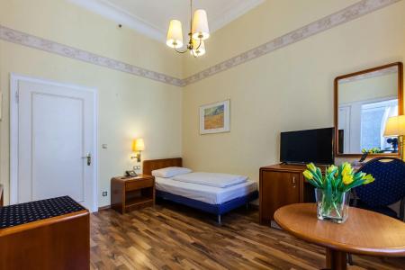 Monopol - Central Station - 6