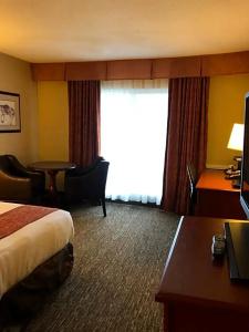 Anchor Inn and Suites - 18