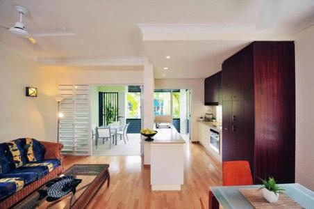 Verandahs Boutique - 92