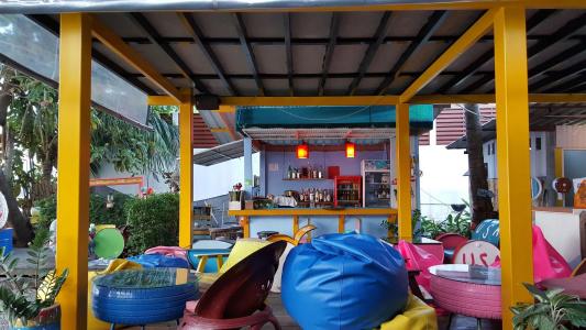 Think & Retro Cafe Samui - 10