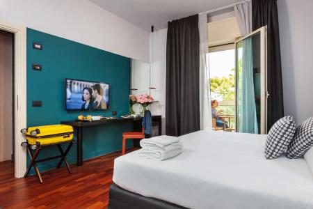 Globus, Sure Hotel Collection by Best Western - 1