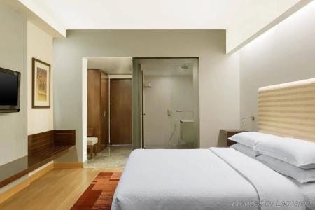 Four Points by Sheraton Jaipur, City Square - 3