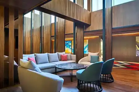 Le Meridien - 137