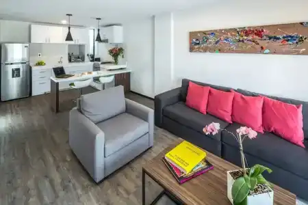 Flowsuites Wtc - 48