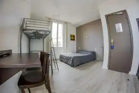 Hôtel Trianon - 48
