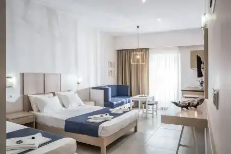 Sea View & Apartment - 89