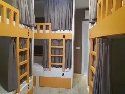 Sakura Suit Hostel - 4